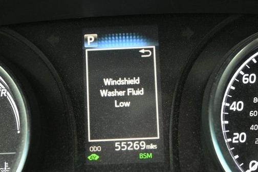 2018 Toyota Camry Hybrid SE