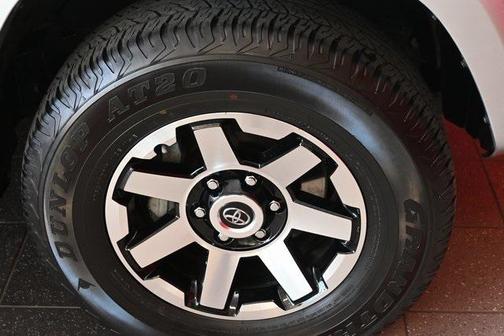 2024 Toyota 4Runner TRD Off Road