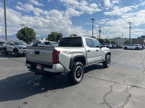 2025 Toyota Tacoma TRD Off Road