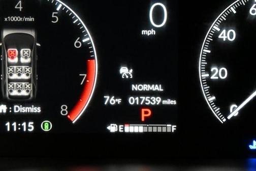 2025 Honda Pilot Touring 8-Passenger