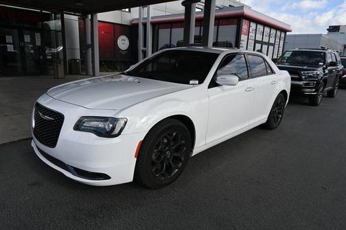 2019 Chrysler 300 S