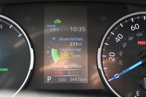 2022 Toyota RAV4 Hybrid XLE Premium