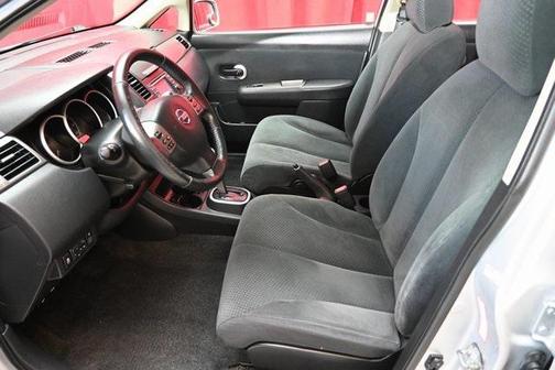 2012 Nissan Versa 1.8 S