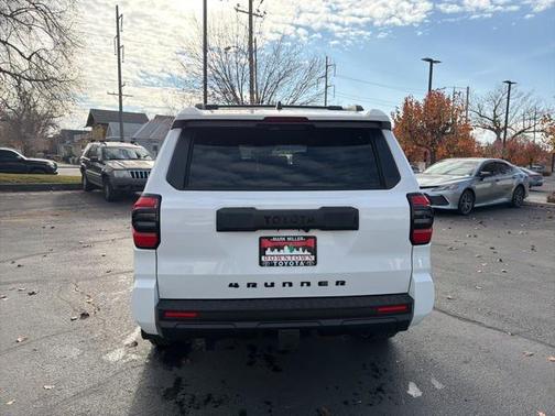 2025 Toyota 4Runner SR5