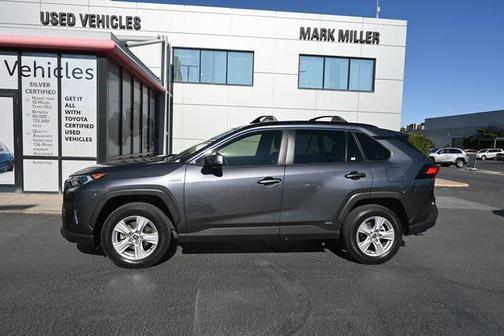 2020 Toyota RAV4 Hybrid XLE
