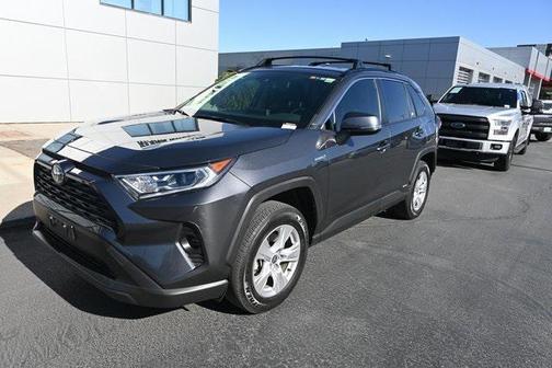 2020 Toyota RAV4 Hybrid XLE