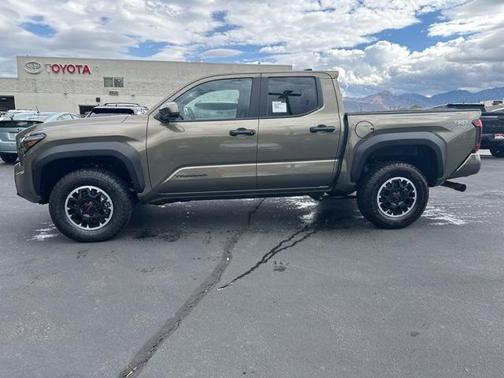 2025 Toyota Tacoma TRD Off Road