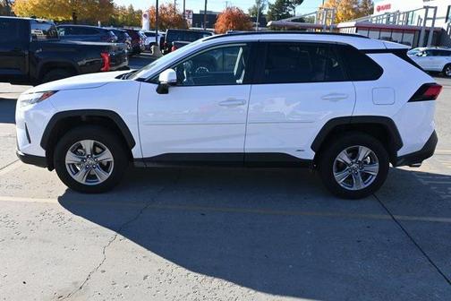 2024 Toyota RAV4 Hybrid LE