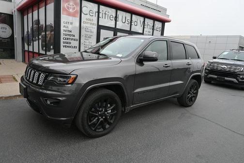 2021 Jeep Grand Cherokee Laredo