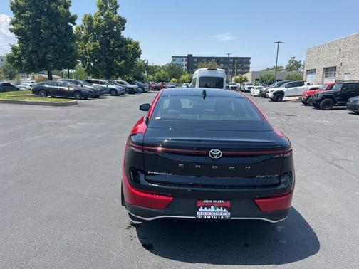 2026 Toyota Crown Platinum