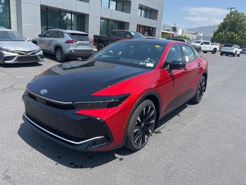 2026 Toyota Crown Platinum