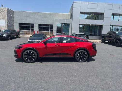 2026 Toyota Crown Platinum