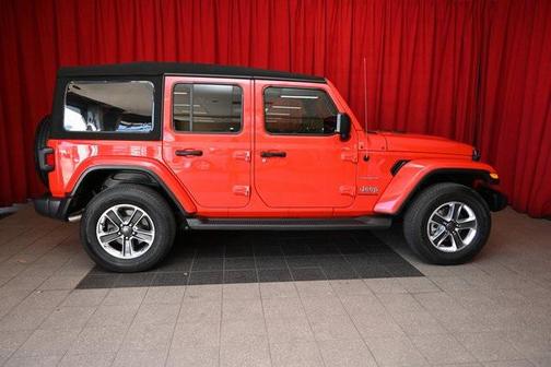 2023 Jeep Wrangler 4-Door Sahara 4x4