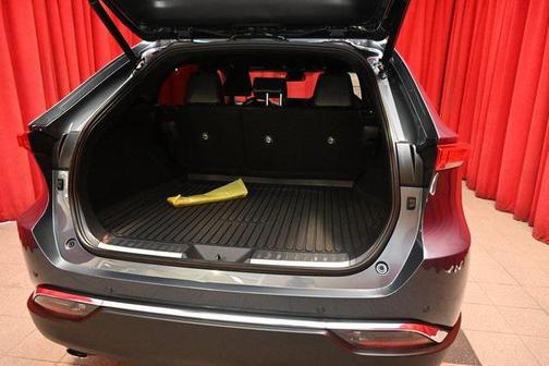 2023 Toyota Venza XLE