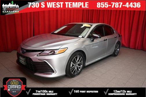 2023 Toyota Camry Hybrid XLE