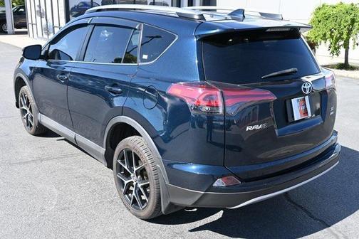 2018 Toyota RAV4 SE