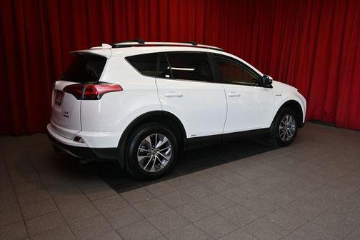 2016 Toyota RAV4 Hybrid XLE