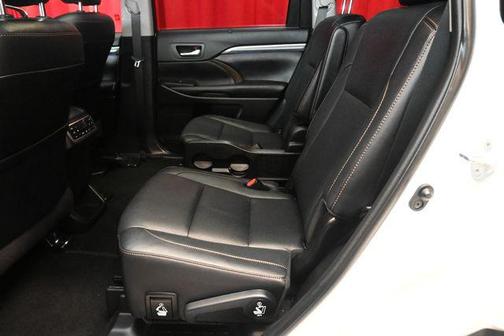 2019 Toyota Highlander Hybrid Platinum