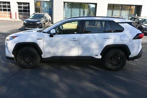 2020 Toyota RAV4 Hybrid XLE