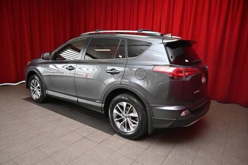 2018 Toyota RAV4 Hybrid XLE