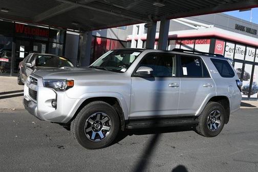 2024 Toyota 4Runner TRD Off Road