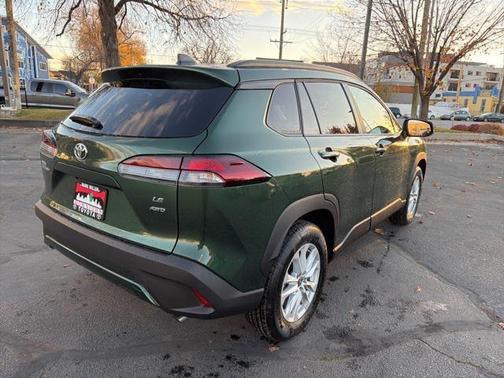 2026 Toyota Corolla Cross LE