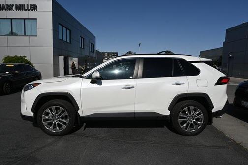 2020 Toyota RAV4 Limited