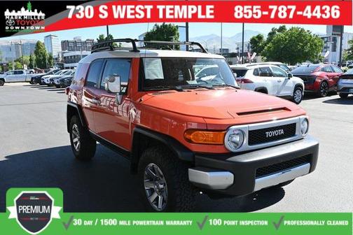 2014 Toyota FJ Cruiser Base