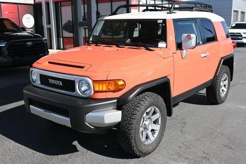 2014 Toyota FJ Cruiser Base