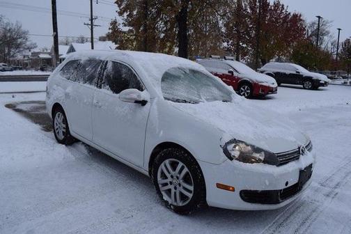 Photo 1 of 13 of 2014 Volkswagen Jetta SportWagen TDI