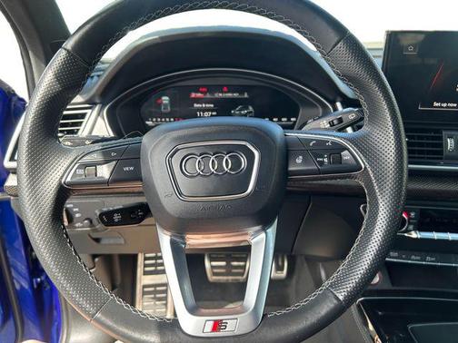 Blue Metallic 2024 Audi SQ5 3.0T Premium Plus