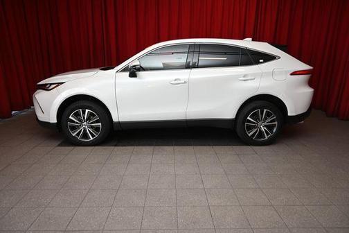 2023 Toyota Venza LE