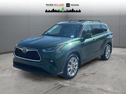Cypress Green 2023 Toyota Highlander Limited
