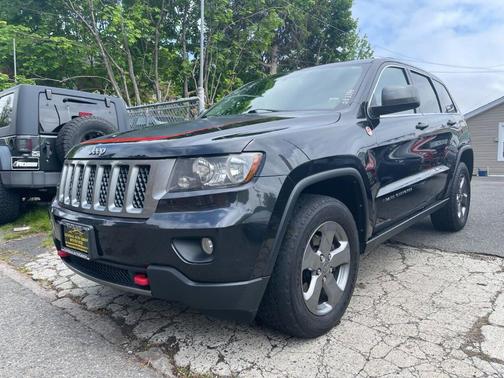 2013 Jeep Grand Cherokee Laredo for sale in IRVINGTON, NJ - image 2