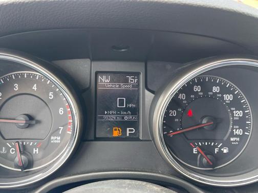 2013 Jeep Grand Cherokee Laredo for sale in IRVINGTON, NJ - image 17