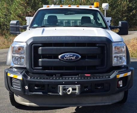 2011 Ford F-450 4X4 2dr Regular Cab 140.8 200.8 in. WB
