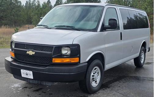 2015 Chevrolet Express 2500 LS