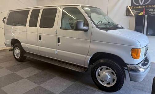 2007 Ford E350 Super Duty Base
