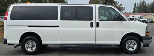 2017 Chevrolet Express 3500 LT