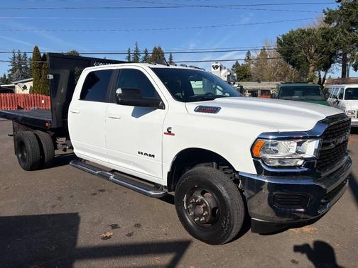 2021 RAM 3500 Big Horn Crew Cab 4x4 8' Box
