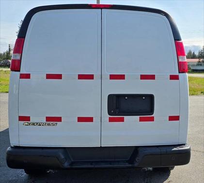 2020 Chevrolet Express 2500 RWD 2500 Regular Wheelbase WT