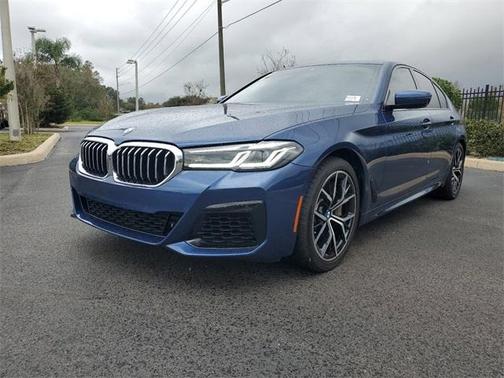 Photo 4 of 34 of 2021 BMW 540 i xDrive