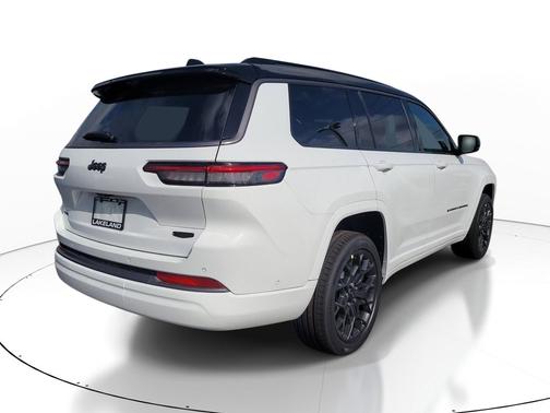 Bright White Clearcoat 2026 Jeep Grand Cherokee L Summit
