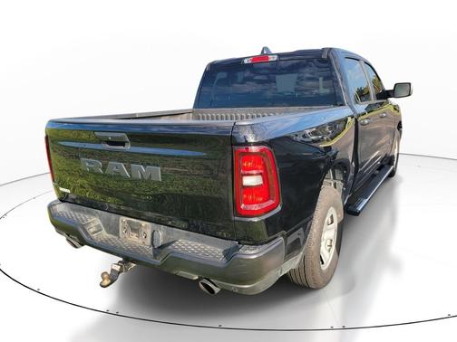 Diamond Black Crystal Pearlcoat 2025 RAM 1500 Tradesman