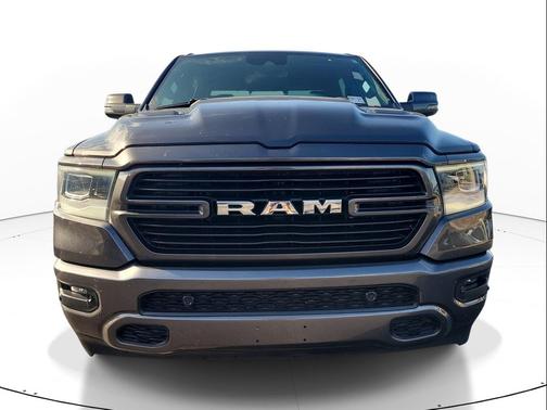 Granite Crystal Metallic Clearcoat 2023 RAM 1500 Laramie