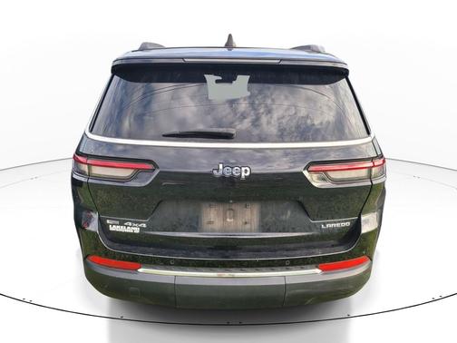 Diamond Black Crystal Pearlcoat 2023 Jeep Grand Cherokee L Laredo