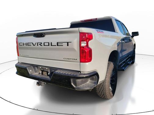 Slate Gray Metallic 2025 Chevrolet Silverado 1500 Custom Trail Boss