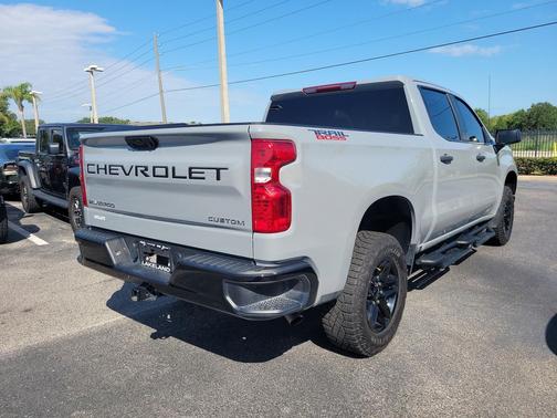 Slate Gray Metallic 2025 Chevrolet Silverado 1500 Custom Trail Boss