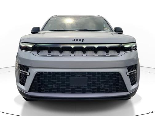 Silver Zynith 2026 Jeep Grand Wagoneer 4x4