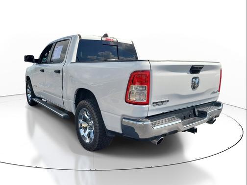 Bright White Clearcoat 2023 RAM 1500 Big Horn/Lone Star